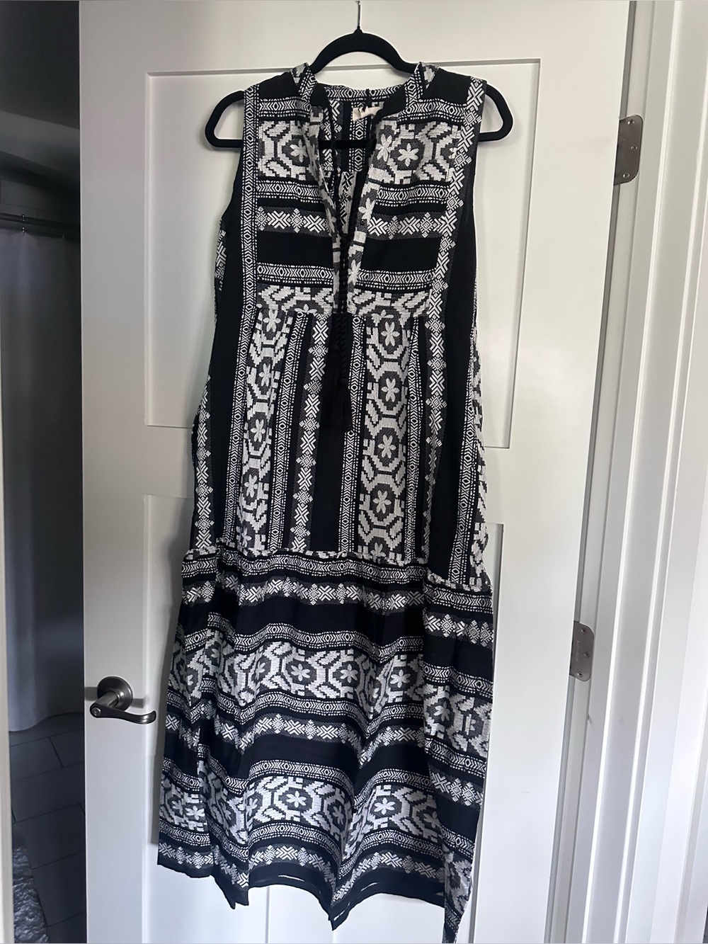 Elan Black and White Patterned Maxi Dress